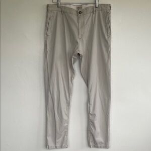 Faherty Khaki Pant Size 35 Waist